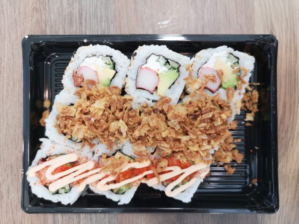 34. Spicy Inside out Roll (scharf)