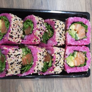 36. Rainbow Inside Out Roll mit Lachs