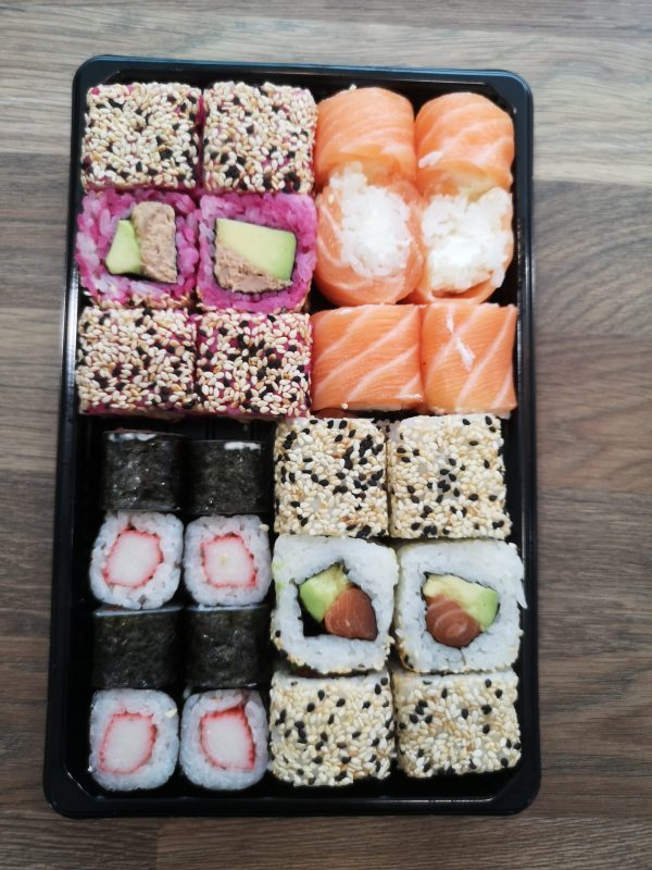 64. Sushi Menü "Mega Maki" M7