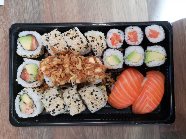 65. Sushi Menü 8 "Duo Lachs"